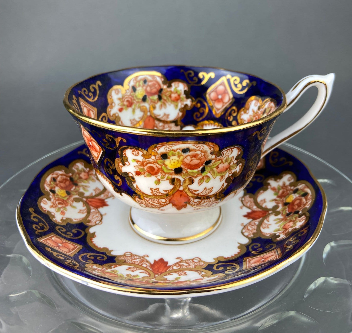 Royal Albert Bone China Cup and Saucer : Heirloom Pattern