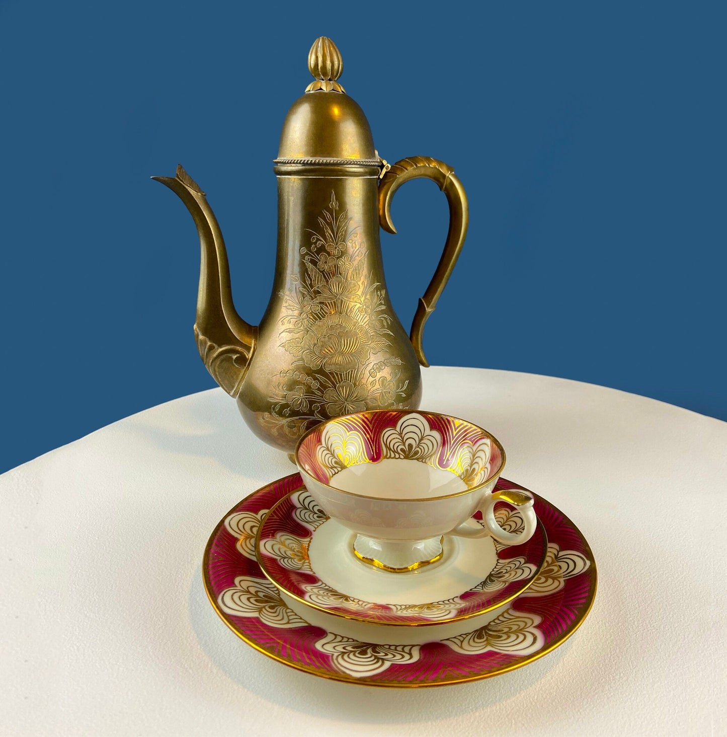 Elgenbein Bavarian Tea Trio — Crimson and Gold
